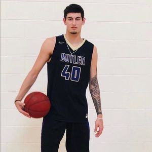 Meet your Posher, Dylan